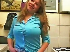 busty amateur teen girlfriend sucks and fucks with amateur clip